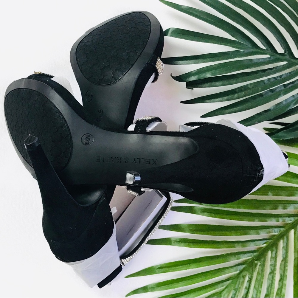 KELLY & KATIE Rhinestone Courtnee sandal - Picture 6 of 6